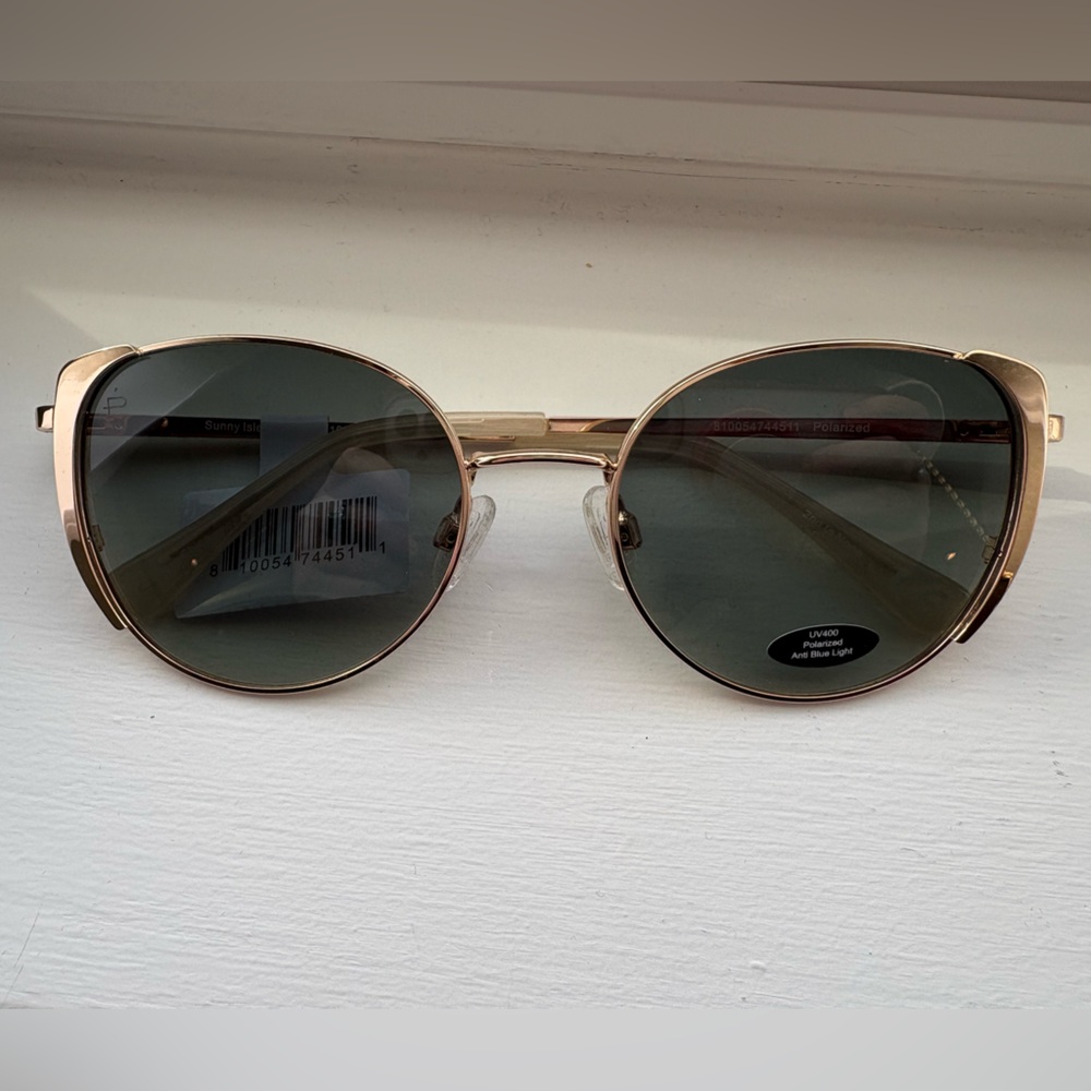 Prive Revaux Gold polarized Sunglasses